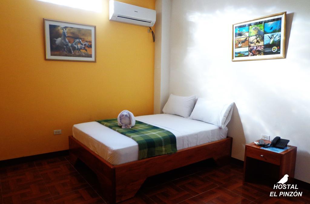 Hostal El Pinzon Puerto Ayora  Værelse billede