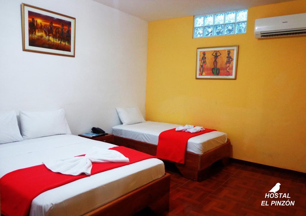 Hostal El Pinzon Puerto Ayora  Værelse billede